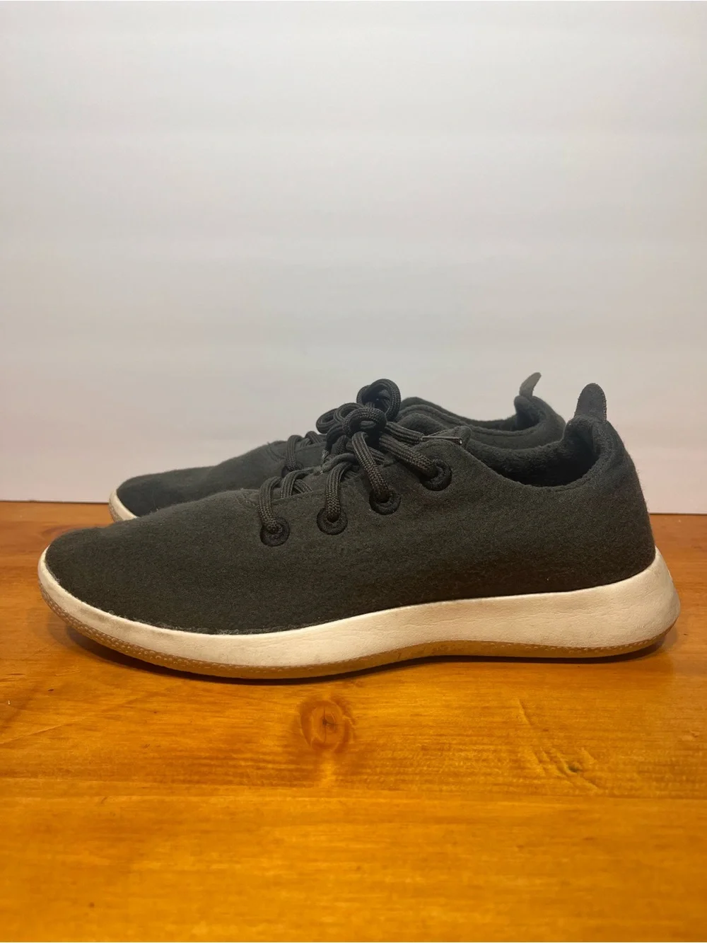 allbirds Men's Dark Gray Athletic Lace-Up Sneakers with White Sole